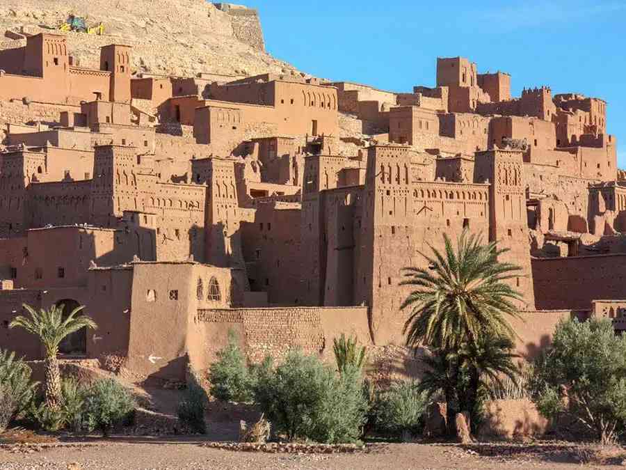 Climb-Toubkal-summit-and-tour-Moroccan-desert-in-5-days