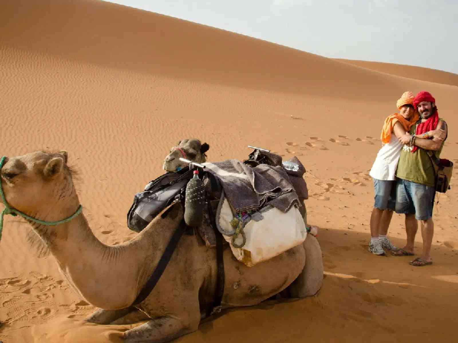 Create lasting memories with loved ones and camels on the Marrakech to Erg Chebbi tour.